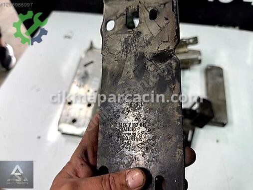 BMW 3 Serisi Tampon Braketi 51647117811 çıkma parça