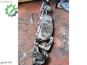 BMW F01-F10-F11 ARKA ÇEKİ DEMİRİ VE ÇEKİ DEMİRİ MEKANİZMASI