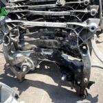BMW F10 BENZİNLİ DİZEL TRAVERS ÇIKMA ORJ