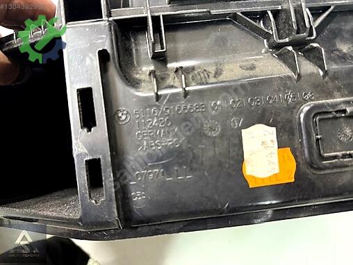 BMW 3 Serisi Torpido çıkma parça