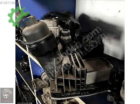 BMW 5 Serisi Yağ Kapağı çıkma parça