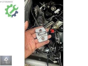 BMW F10 F30 KAPI KİLİT KARŞILIĞI ÇIKMA ORJ