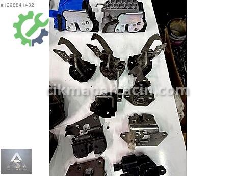BMW 5 Serisi Kaput Açma Mandalı çıkma parça