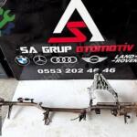 BMW F10 GÖĞÜS DEMİRİ ÇIKMA ORJ