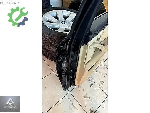 BMW 5 Serisi Sağ Arka Kapı çıkma parça