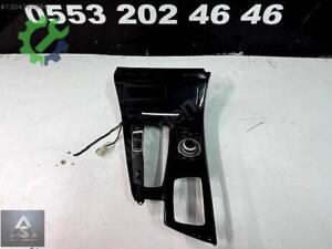 BMW F10 ORTA KONSOL VİTES ÇERÇEVESİ