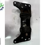 BMW F10 ŞANZIMAN TRAVERSİ ÇIKMA ORJ 69261510