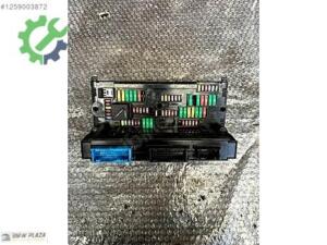 BMW F10 SİGORTA KUTUSU VE KONTROL BEYNİ 106818 10