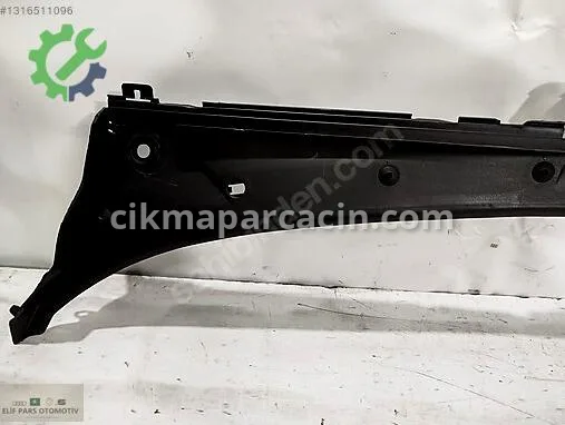 BMW 1 Serisi Bakalit 7240672 çıkma parça