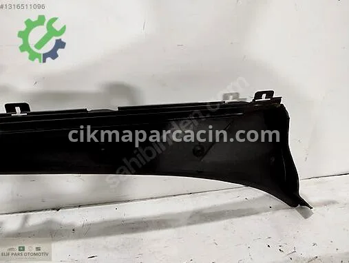 BMW 1 Serisi Bakalit 7240672 çıkma parça