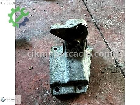 BMW 3 Serisi Motor Takozu & Kulağı çıkma parça