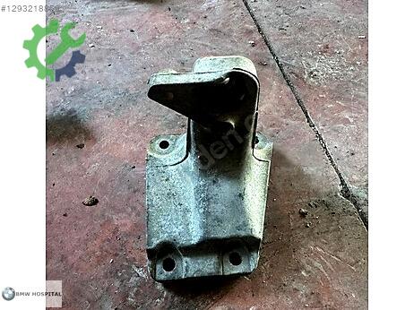 BMW 3 Serisi Motor Takozu & Kulağı çıkma parça
