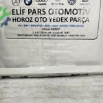 BMW F22 BEYAZ SAĞ MARŞPİYEL KAPLAMASI