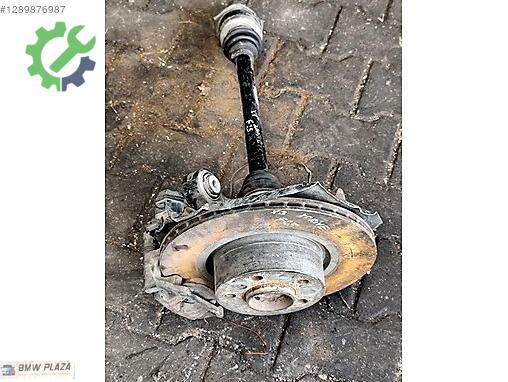 BMW X3 Arka Taşıyıcı çıkma parça