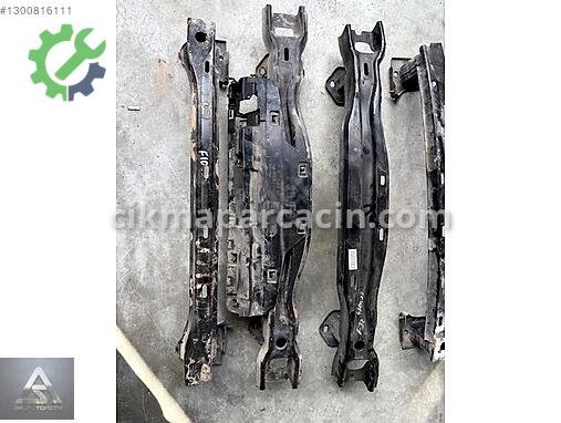 BMW 3 Serisi Arka Tampon Demiri çıkma parça
