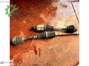 BMW F30 B47 X DRİVE SAĞ SOL ORJİNAL AKS SIFIR AYARINDA TEMİZ