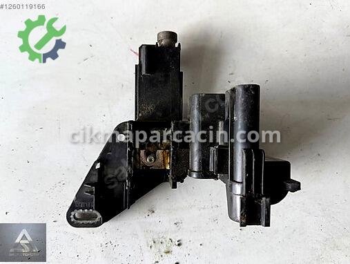 BMW 3 Serisi Akım Kontrol Ünitesi 935615801 çıkma parça