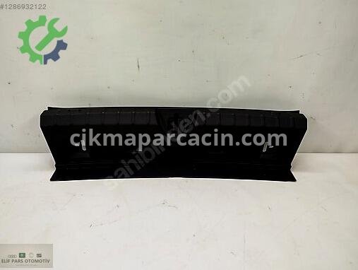 BMW 3 Serisi Bagaj Plastiği 77284138 çıkma parça