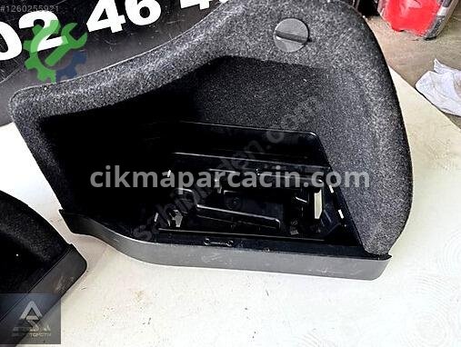 BMW 3 Serisi Bakalit çıkma parça