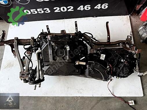 BMW 3 Serisi Göğüs Demiri çıkma parça
