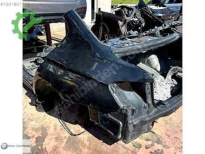 BMW F30 SAĞ ARKA ÇAMURLUK ORJİNAL HATASIZ BOYASIZ