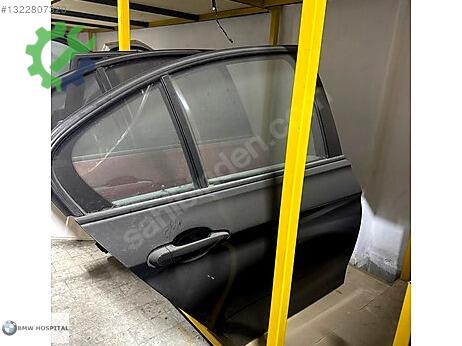 BMW 3 Serisi Sağ Arka Kapı çıkma parça