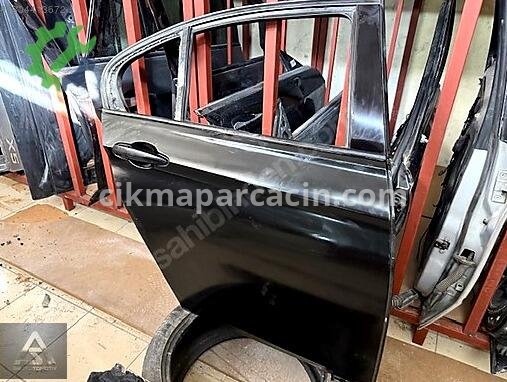 BMW 3 Serisi Sağ Arka Kapı çıkma parça