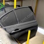 BMW F30 SAĞ ARKA KAPI SİYAH HATASIZ ORJİNAL