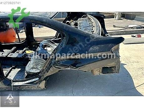 BMW 3 Serisi Sol Arka Çamurluk çıkma parça