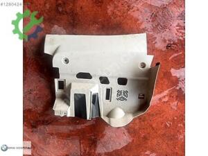BMW F30 TORPİDO ALT KAPAK SAĞ SOL