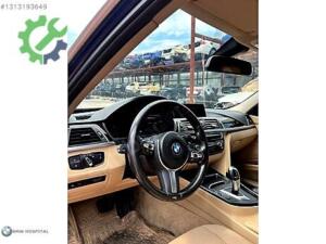 BMW F30 TORPİDO ORJİNAL KREM BEJ ÜSTÜ SİYAH HATASIZ