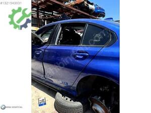 BMW G20 LACİVERT SOL ARKA KAPI HATASIZ SÖKME ORJİNAL