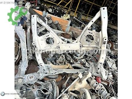 BMW 5 Serisi Ön Travers çıkma parça