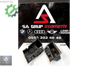 BMW G30 ARKA BAGAJ HAZNESİ SAĞ SOL ÇIKMA ORJ 7373579