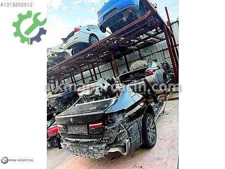 BMW 5 Serisi Tampon Braketi çıkma parça