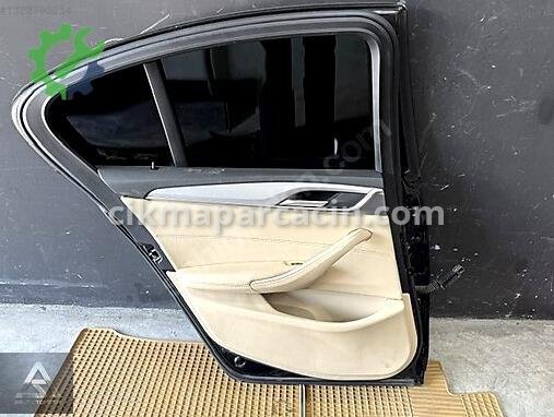 BMW 5 Serisi Sol Arka Kapı çıkma parça