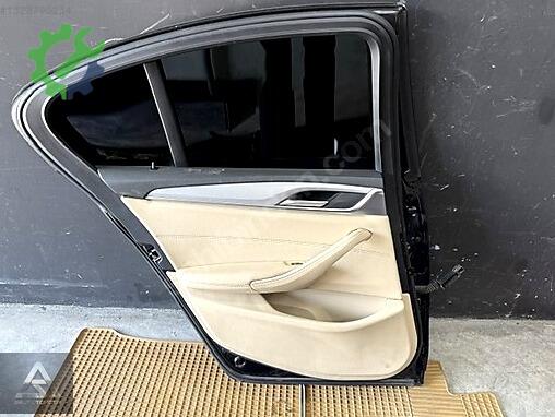 BMW 5 Serisi Sol Arka Kapı çıkma parça