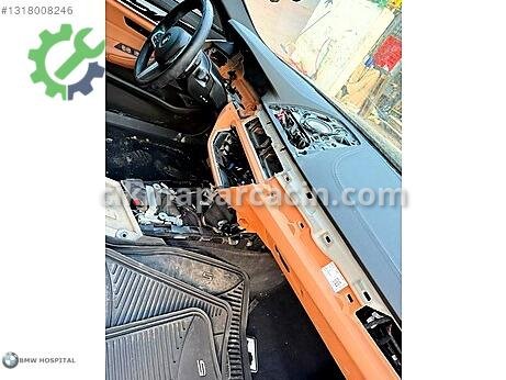 BMW 5 Serisi Torpido çıkma parça