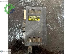 BMW LCM 3 KONTROL BEYNİ E39 X5 E53 6905875