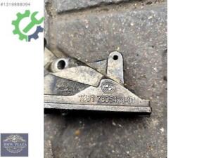 BMW N57 Motor Braketi Ayağı 7805421-01