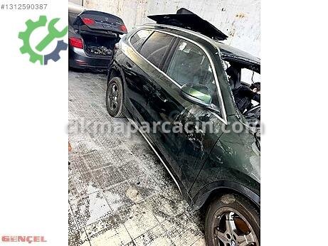 BMW X1 Sağ Ön Kapı çıkma parça