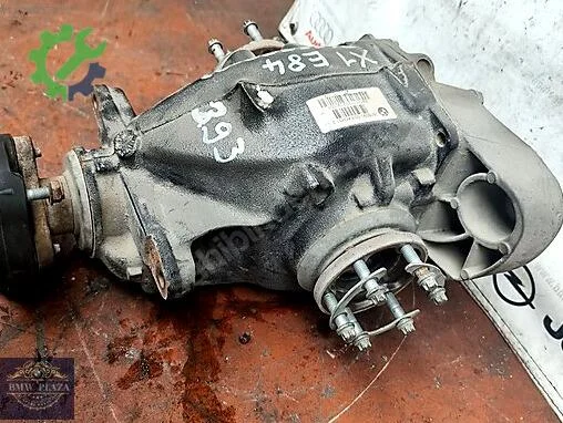 BMW X1 Arka Defransiyel çıkma parça