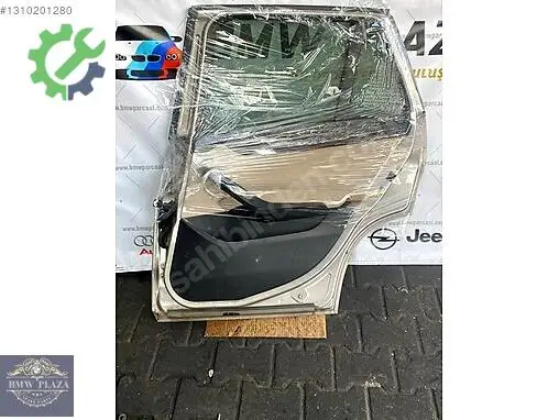 BMW X1 Sağ Arka Kapı çıkma parça