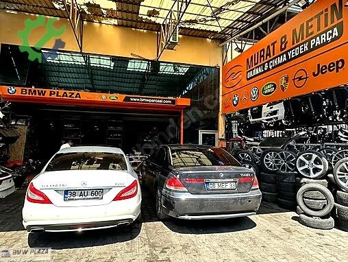 BMW X1 Sağ Ön Taşıyıcı çıkma parça