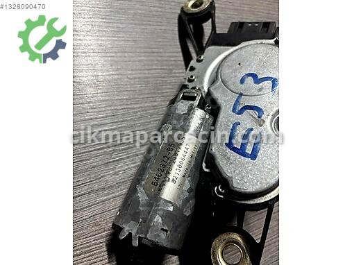 BMW X5 Arka Silecek Motoru 8402372 çıkma parça
