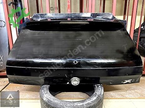 BMW X3 Bagaj Kapağı çıkma parça