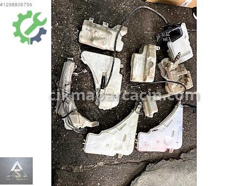 BMW X5 Cam Suyu Deposu 8252738 çıkma parça