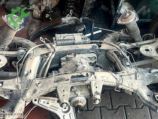 BMW X5 Arka Dingil çıkma parça