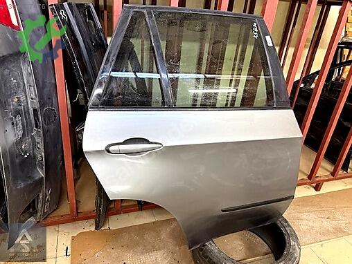 BMW X5 Sağ Arka Kapı çıkma parça