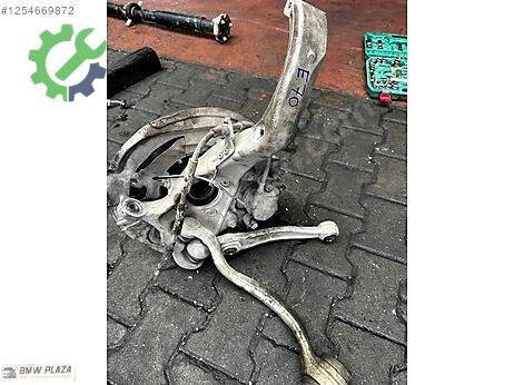 BMW X5 Sağ Ön Taşıyıcı çıkma parça